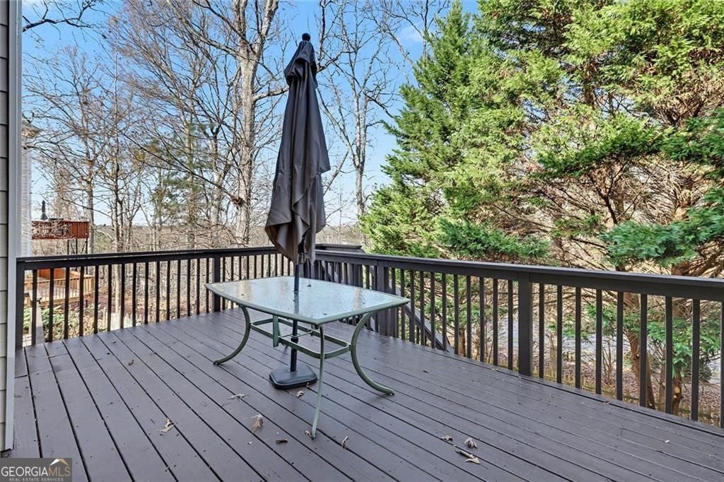 Suwanee, Georgia, 30024, United States, 5 Bedrooms Bedrooms, ,3 BathroomsBathrooms,Residential,For Sale,2006571