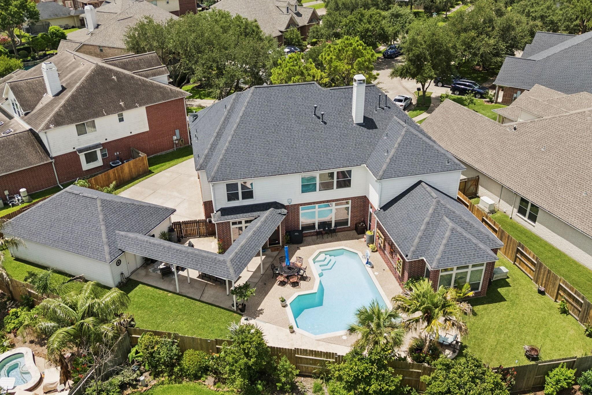League City, Texas, 77573, United States, 5 Bedrooms Bedrooms, ,4 BathroomsBathrooms,Residential,For Sale,1868193