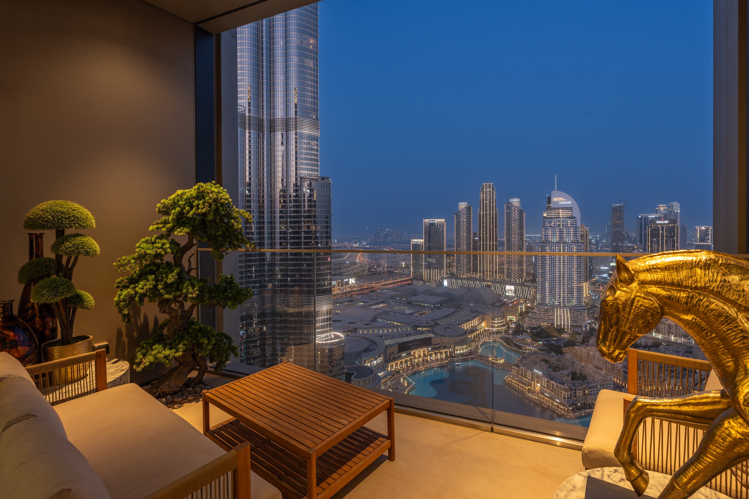  Bespoke Four-Bedroom Home in Downtown Dubai’s Opera District - 物件實景