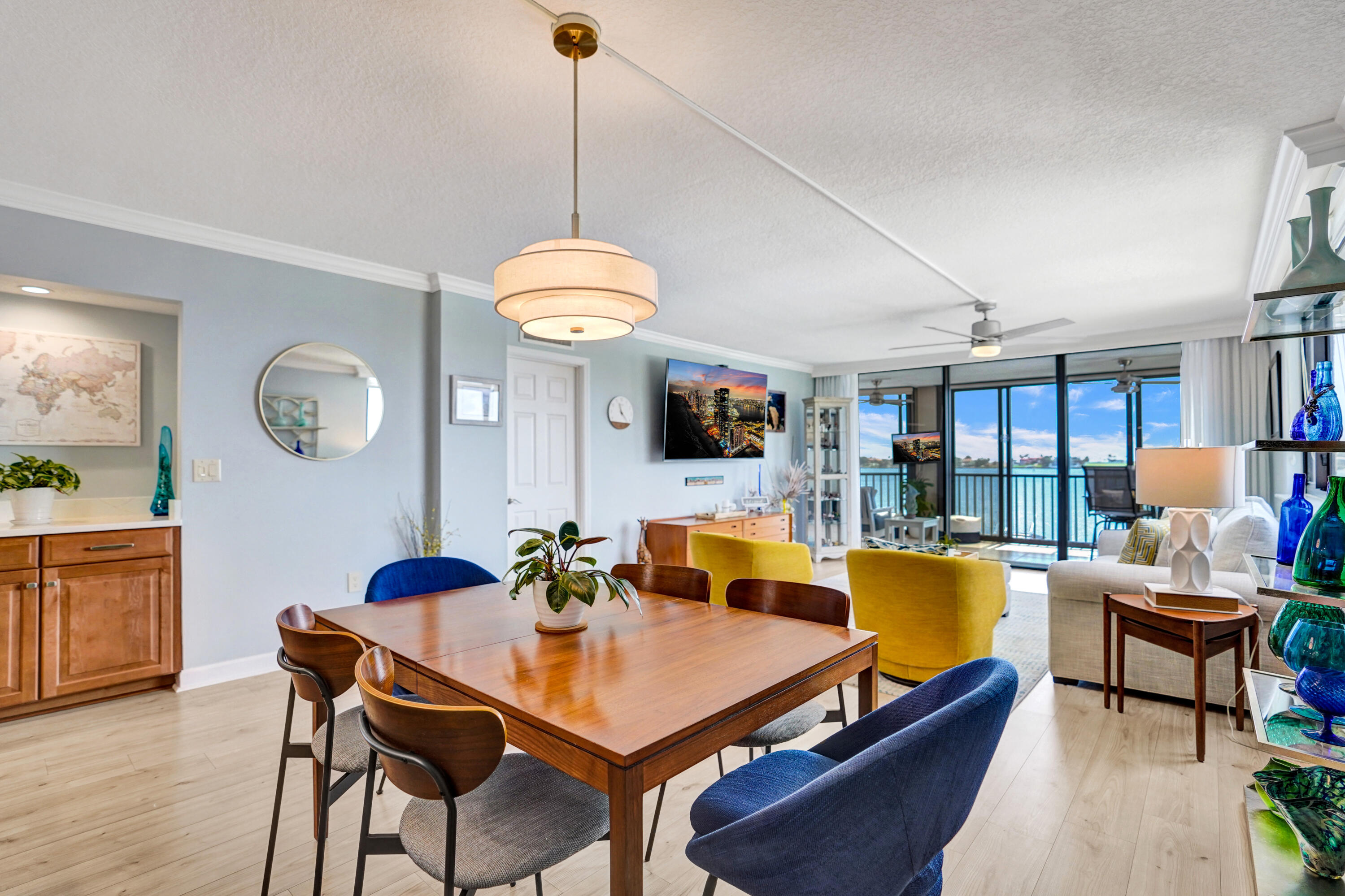 Boynton Beach, Florida, 33435, United States, 2 Bedrooms Bedrooms, ,2 BathroomsBathrooms,Residential,For Sale,1849946