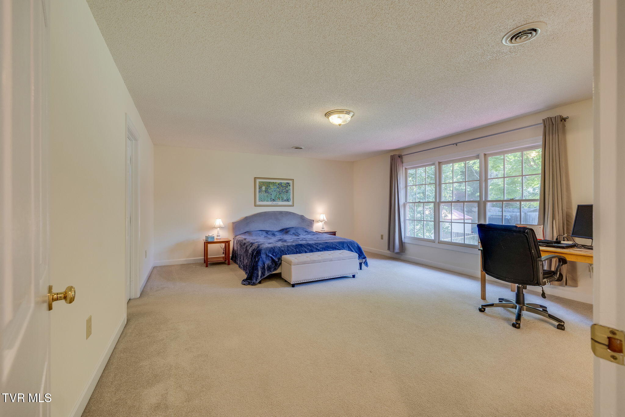 Johnson City, Tennessee, 37604, United States, 4 Bedrooms Bedrooms, ,4 BathroomsBathrooms,Residential,For Sale,1944791