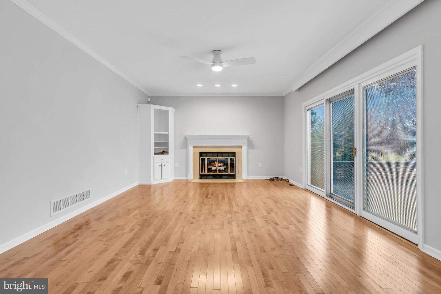 Princeton Junction, New Jersey, 08550, United States, 4 Bedrooms Bedrooms, ,4 BathroomsBathrooms,Residential,For Sale,2003201