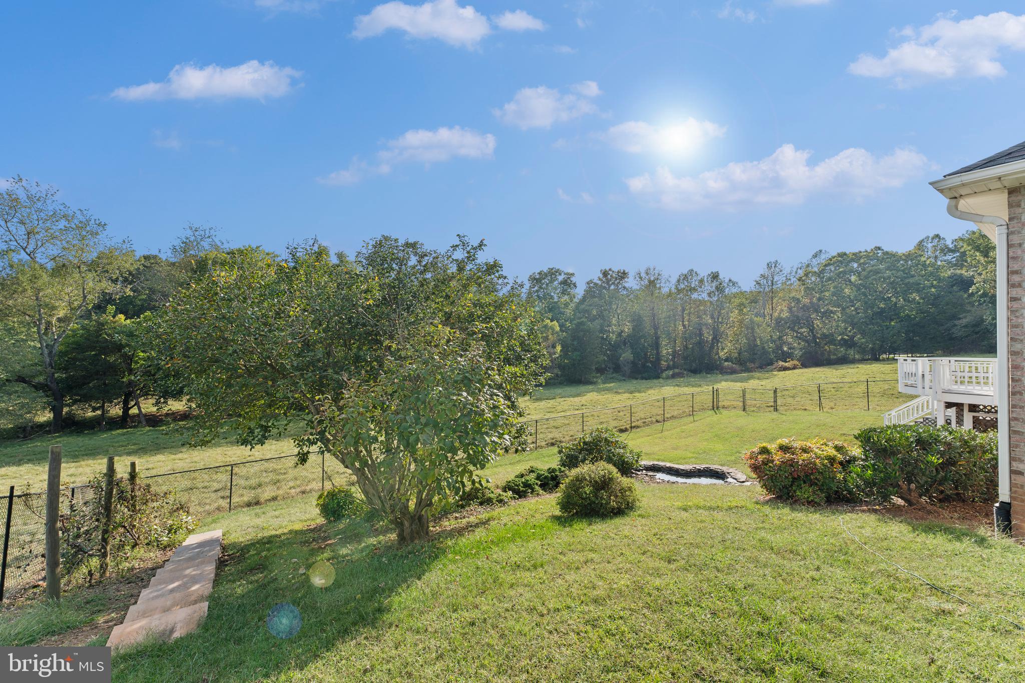 Reva, Virginia, 22735, United States, 4 Bedrooms Bedrooms, ,4 BathroomsBathrooms,Residential,For Sale,1983149