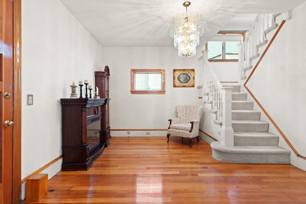 Medford, Massachusetts, 02155, United States, 4 Bedrooms Bedrooms, ,2 BathroomsBathrooms,Residential,For Sale,1935806