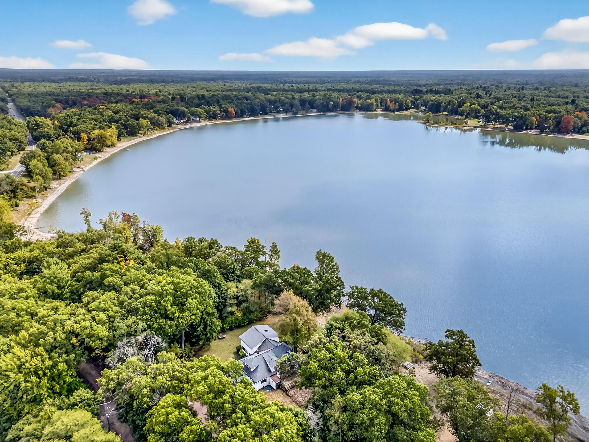 Twin Lake, Michigan, 49457, United States, 5 Bedrooms Bedrooms, ,5 BathroomsBathrooms,Residential,For Sale,1954826