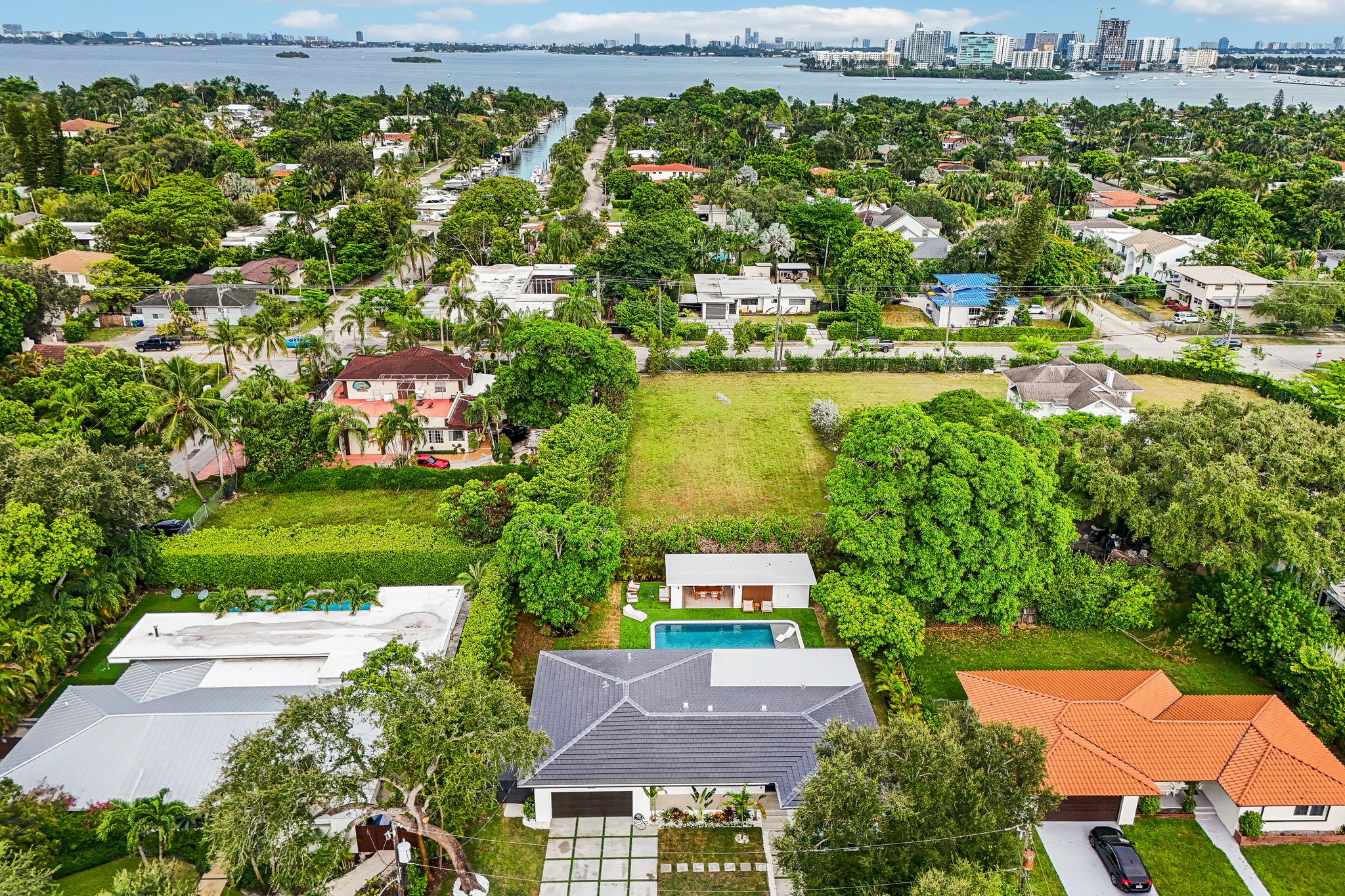  8835 NE 9th Ct, Miami, FL, 33138 - 物件實景
