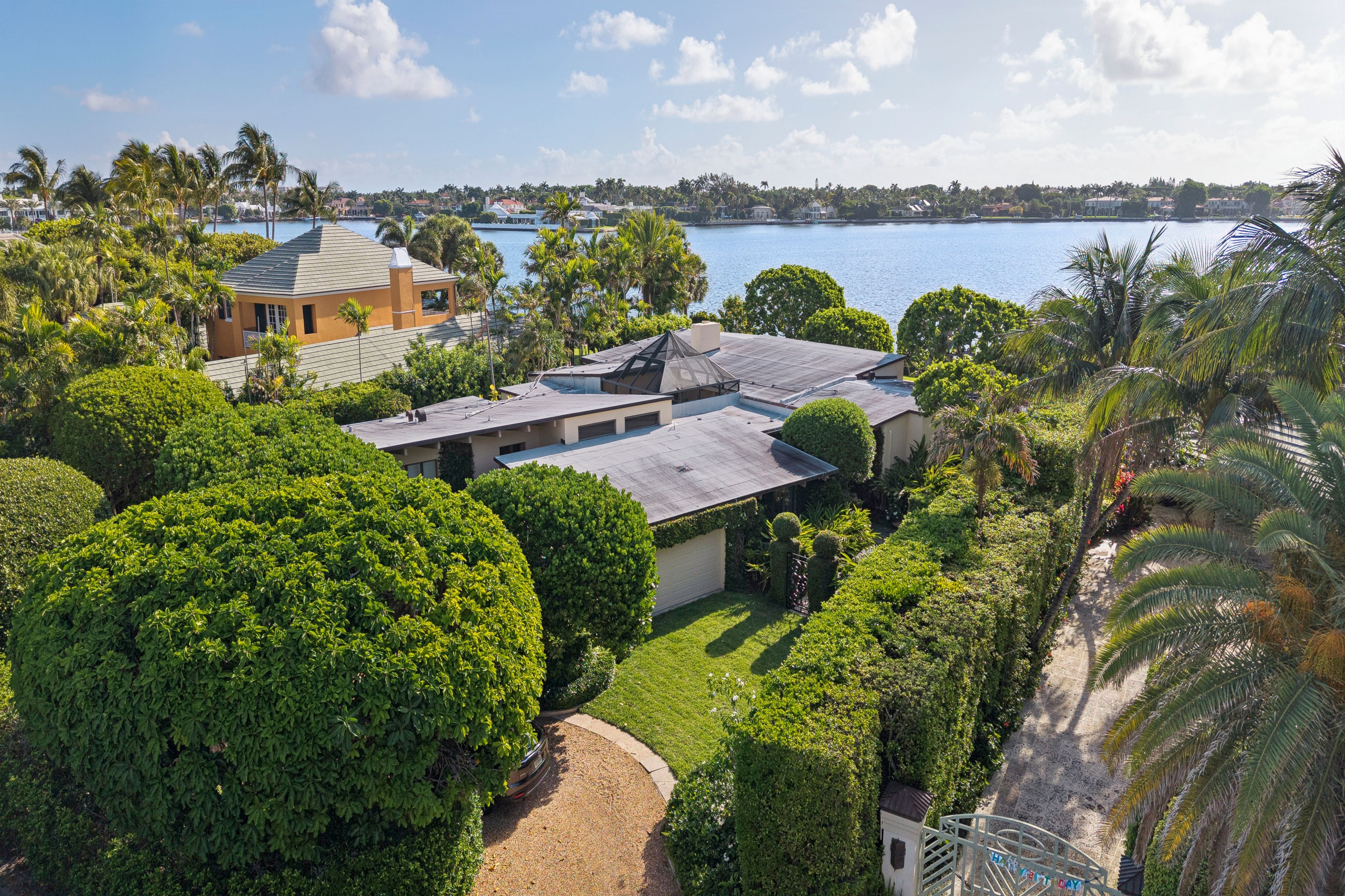  748 Island Drive - 物件實景