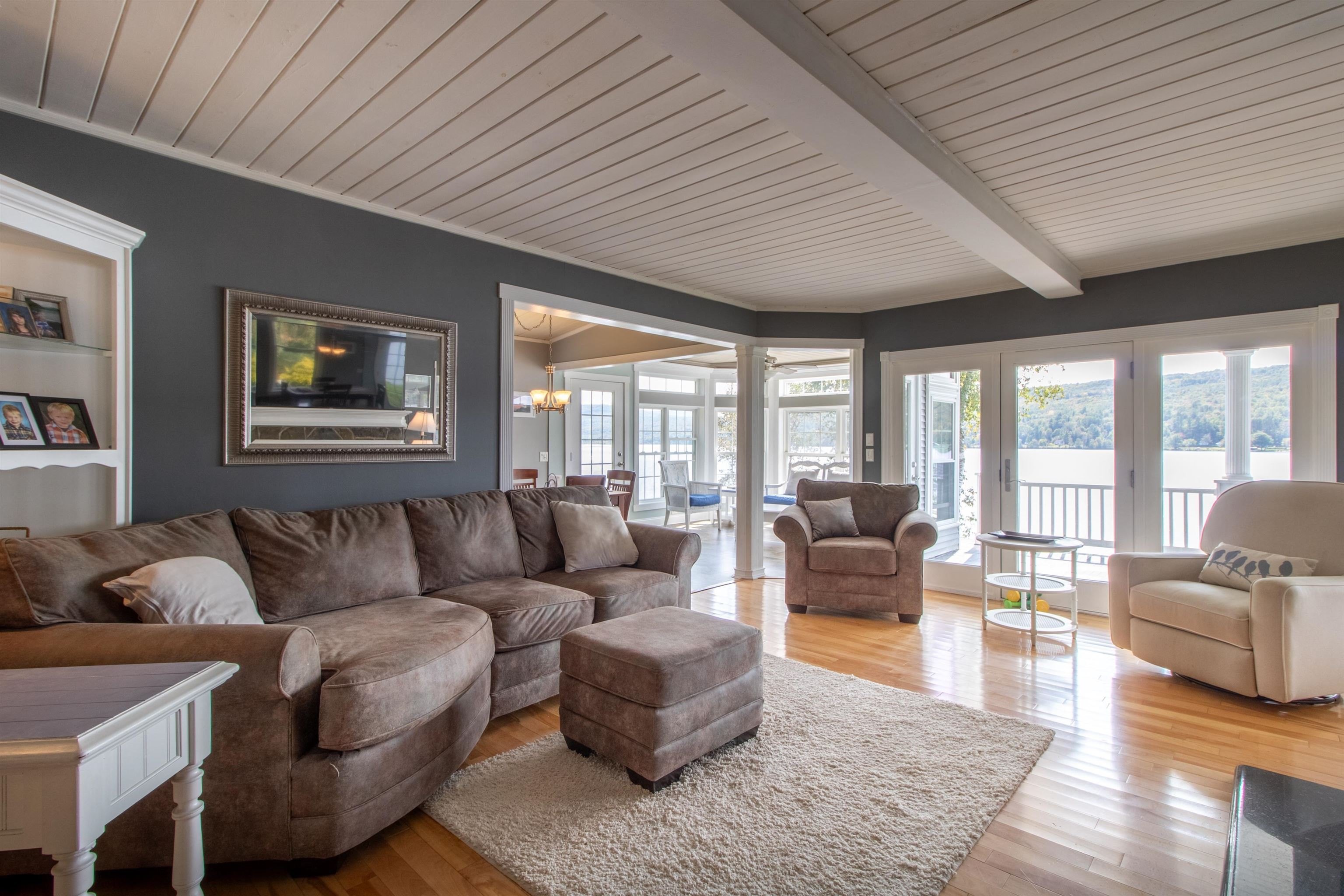 Barton, Vermont, 05822, United States, 2 Bedrooms Bedrooms, ,Residential,For Sale,1766049