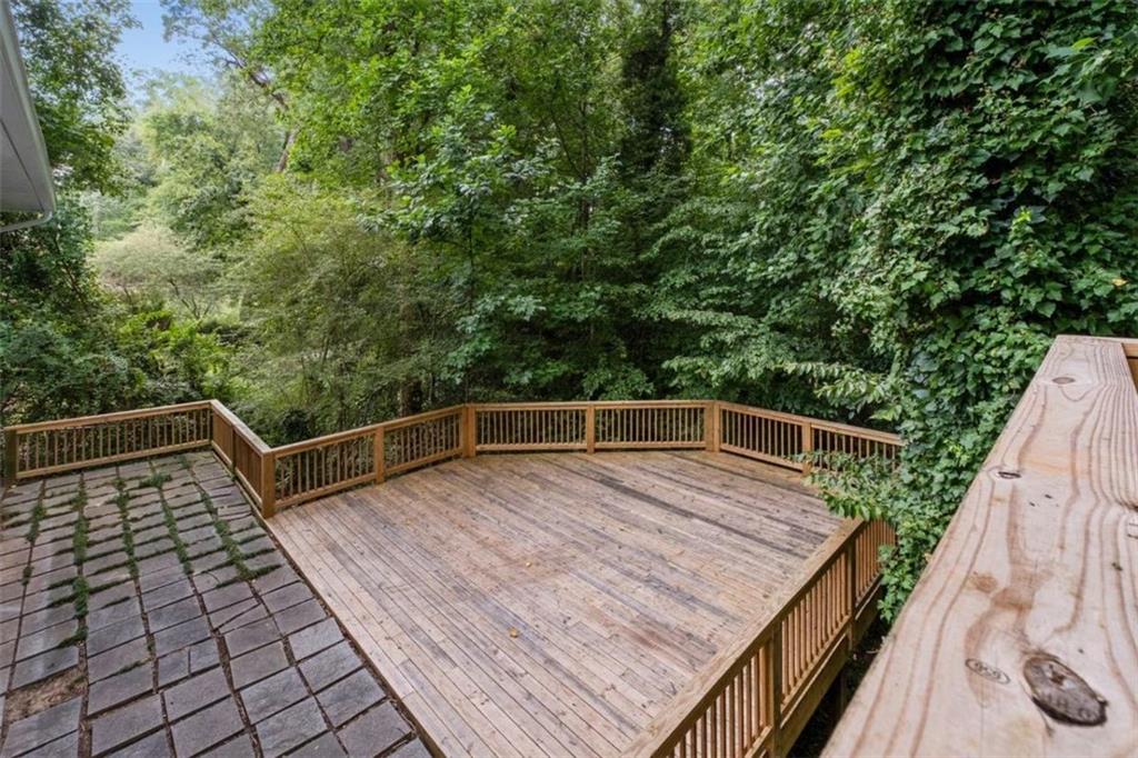 Sandy Springs, Georgia, 30342, United States, 4 Bedrooms Bedrooms, ,3 BathroomsBathrooms,Residential,For Sale,1912192