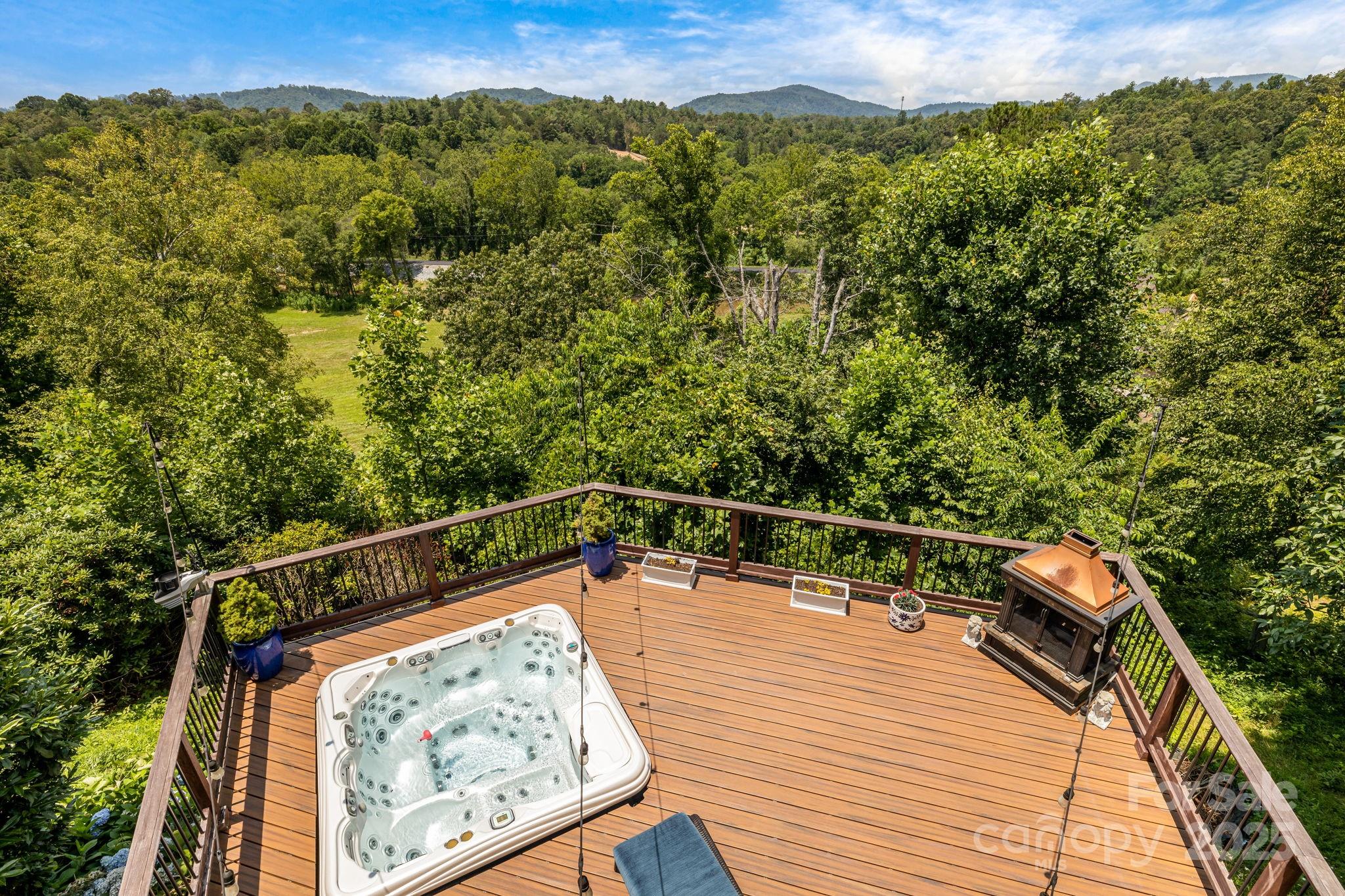 Fletcher, North Carolina, 28732, United States, 5 Bedrooms Bedrooms, ,7 BathroomsBathrooms,Residential,For Sale,1895322