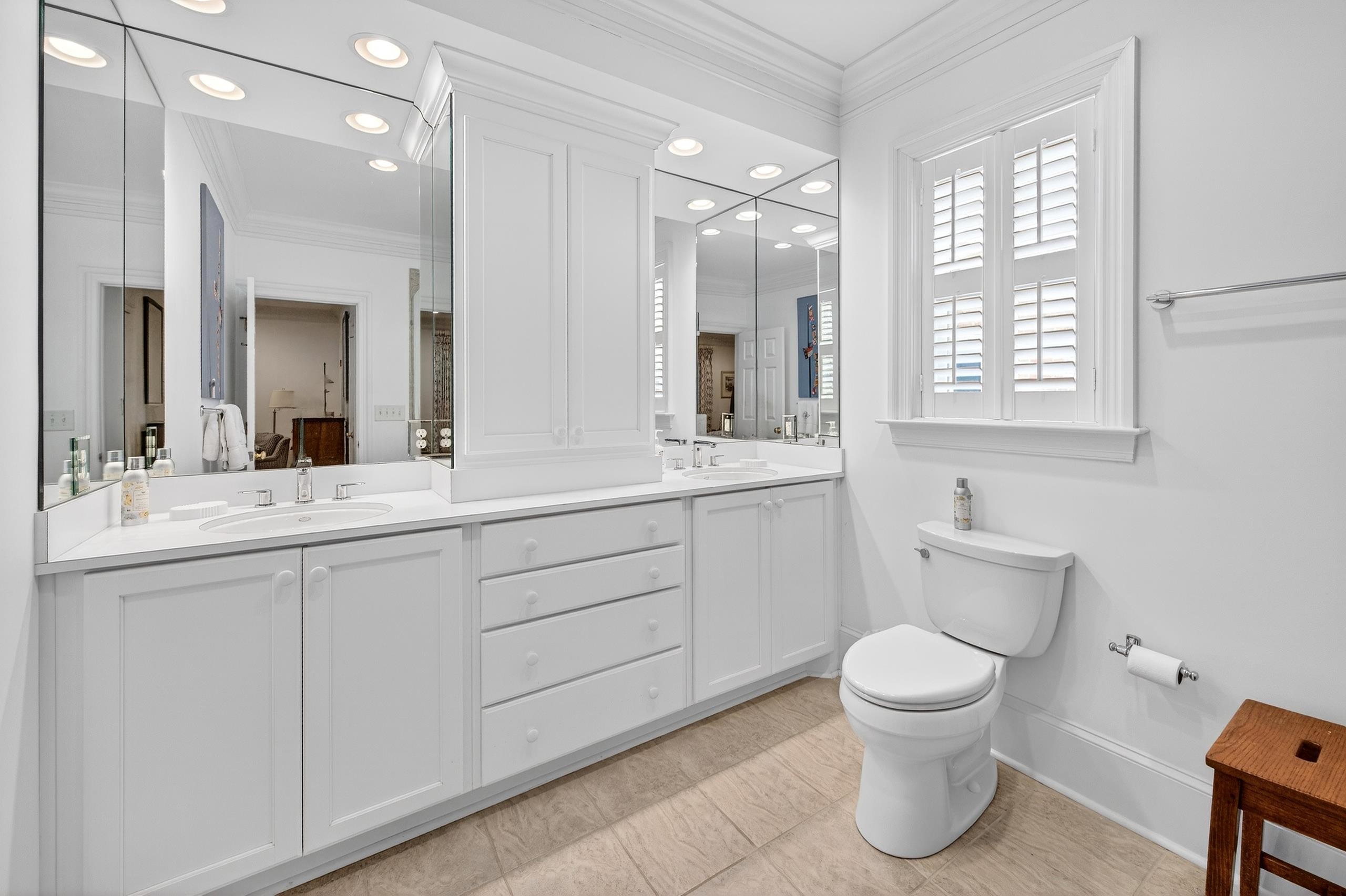  331 East Bay St. - 物件實景