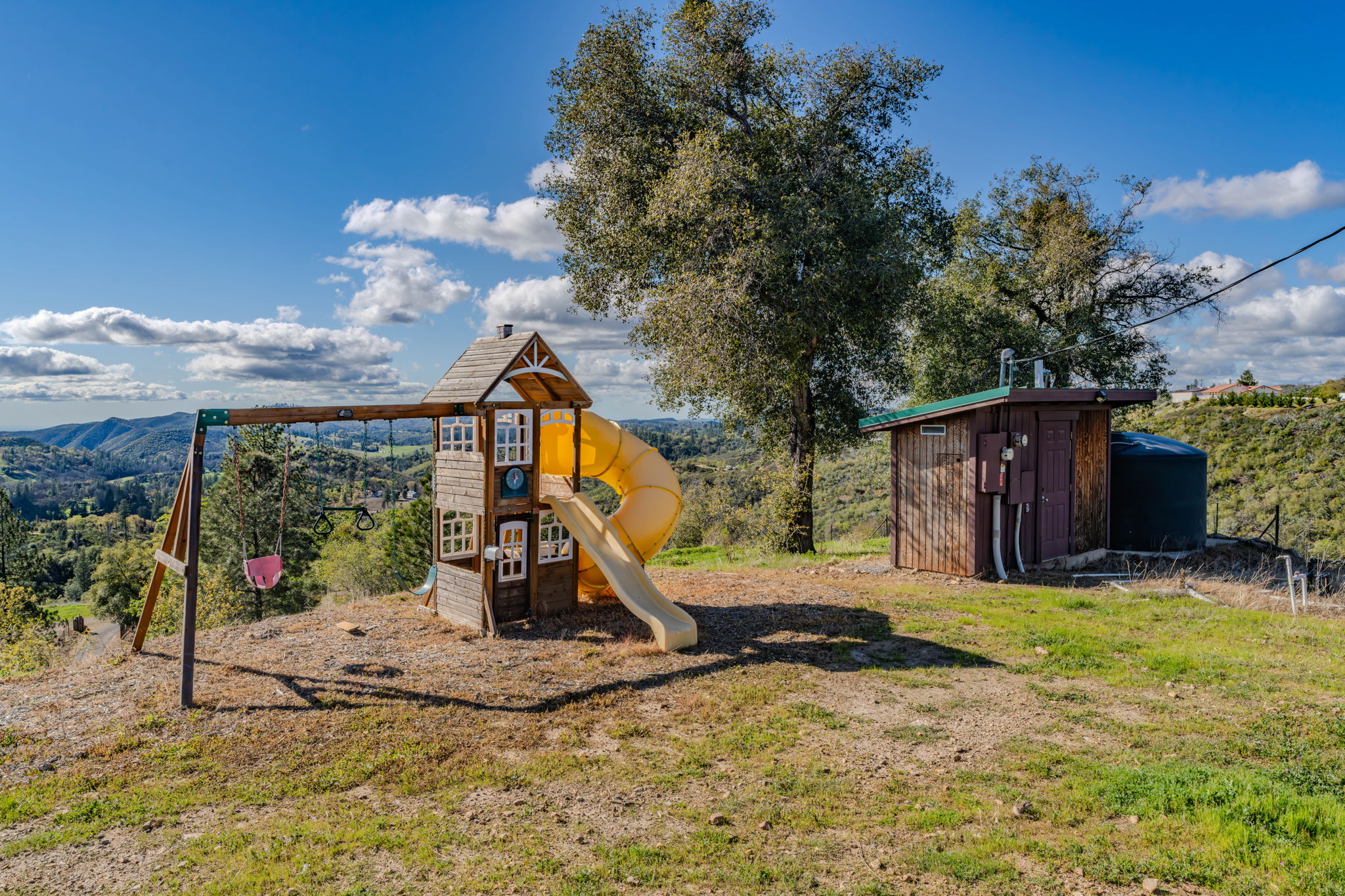  9515 Ham Luddy Road, Mountain Ranch, CA 95246 - 物件實景
