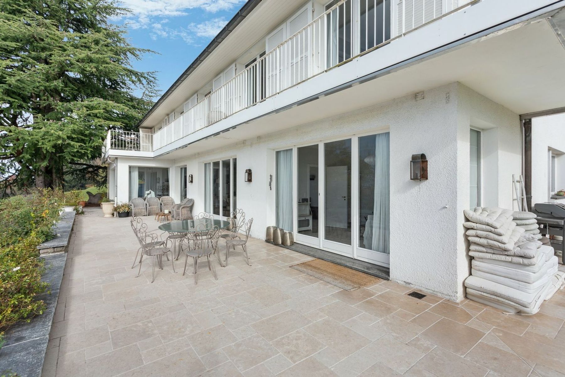  Magnificent villa with panoramic lake and mountain views - 物件實景