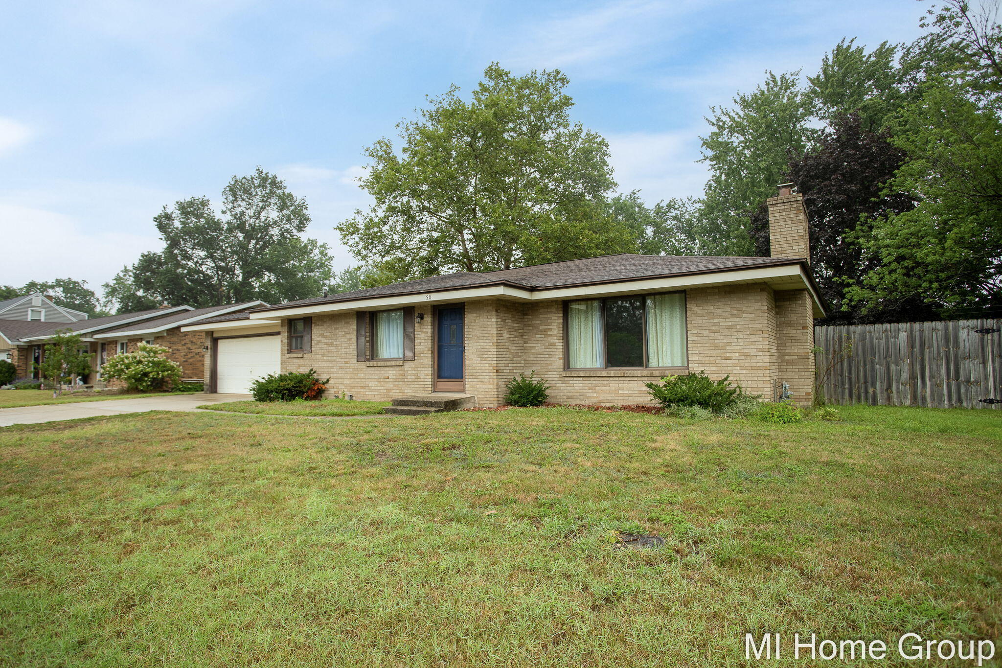 32nd St, Holland, MI 49423 #1