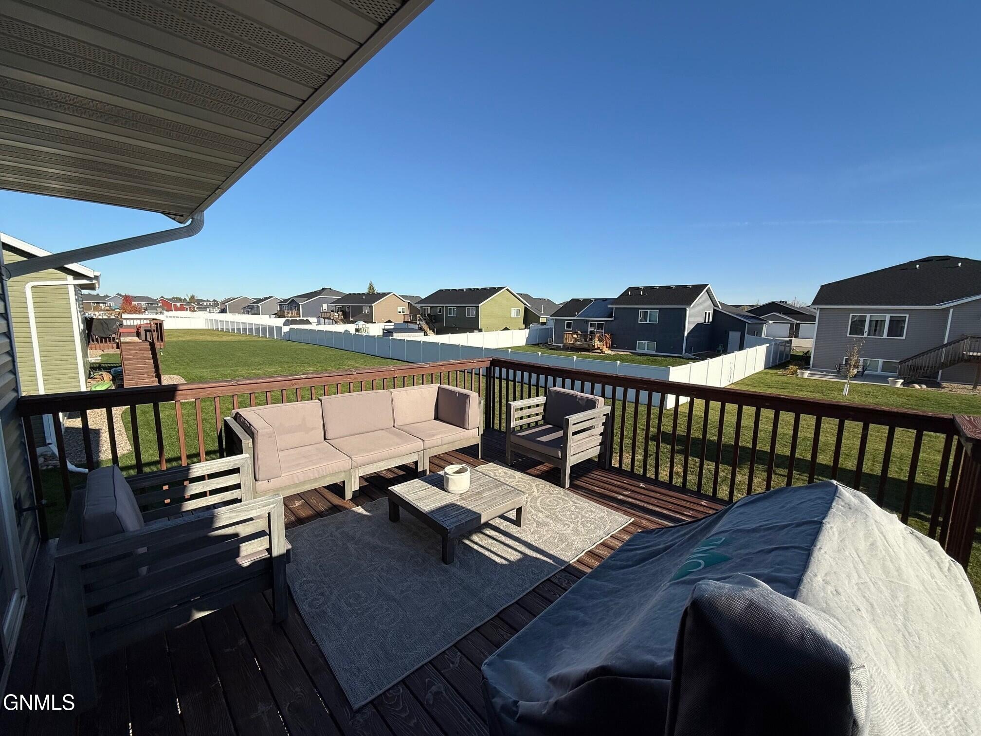 Bismarck, North Dakota, 58504, United States, 5 Bedrooms Bedrooms, ,2 BathroomsBathrooms,Residential,For Sale,1986096