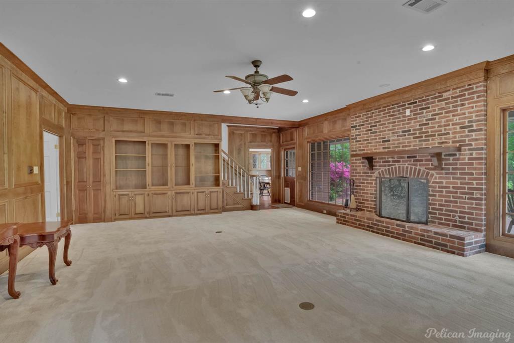 Shreveport, Louisiana, 71106, United States, 4 Bedrooms Bedrooms, ,4 BathroomsBathrooms,Residential,For Sale,1767240