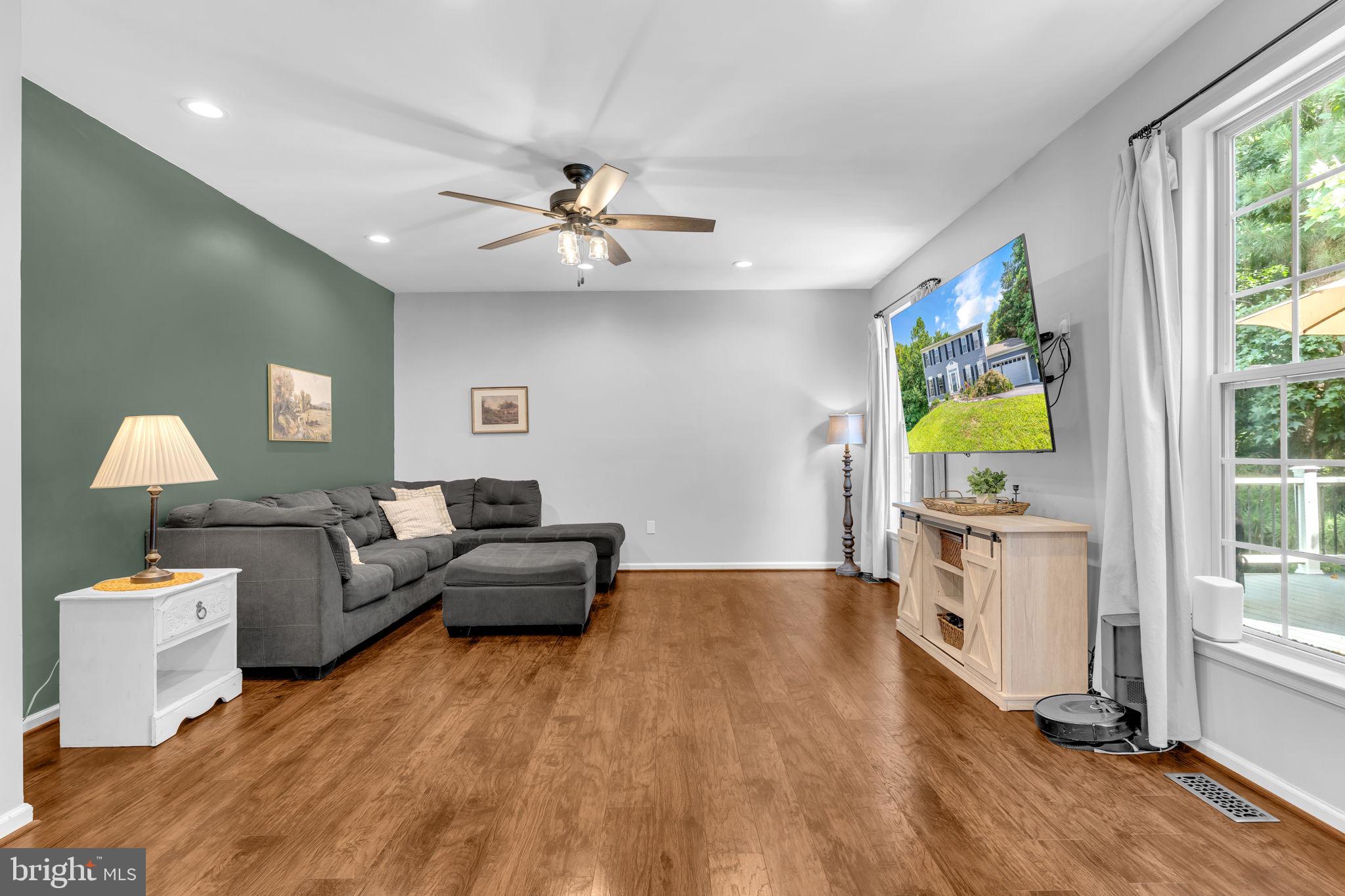 Chesapeake Beach, Maryland, 20732, United States, 4 Bedrooms Bedrooms, ,3 BathroomsBathrooms,Residential,For Sale,1916121