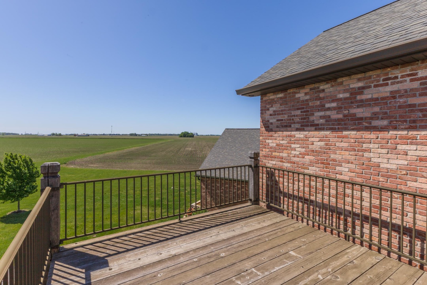 Hudson, Illinois, 61748, United States, 3 Bedrooms Bedrooms, ,5 BathroomsBathrooms,Residential,For Sale,1987913