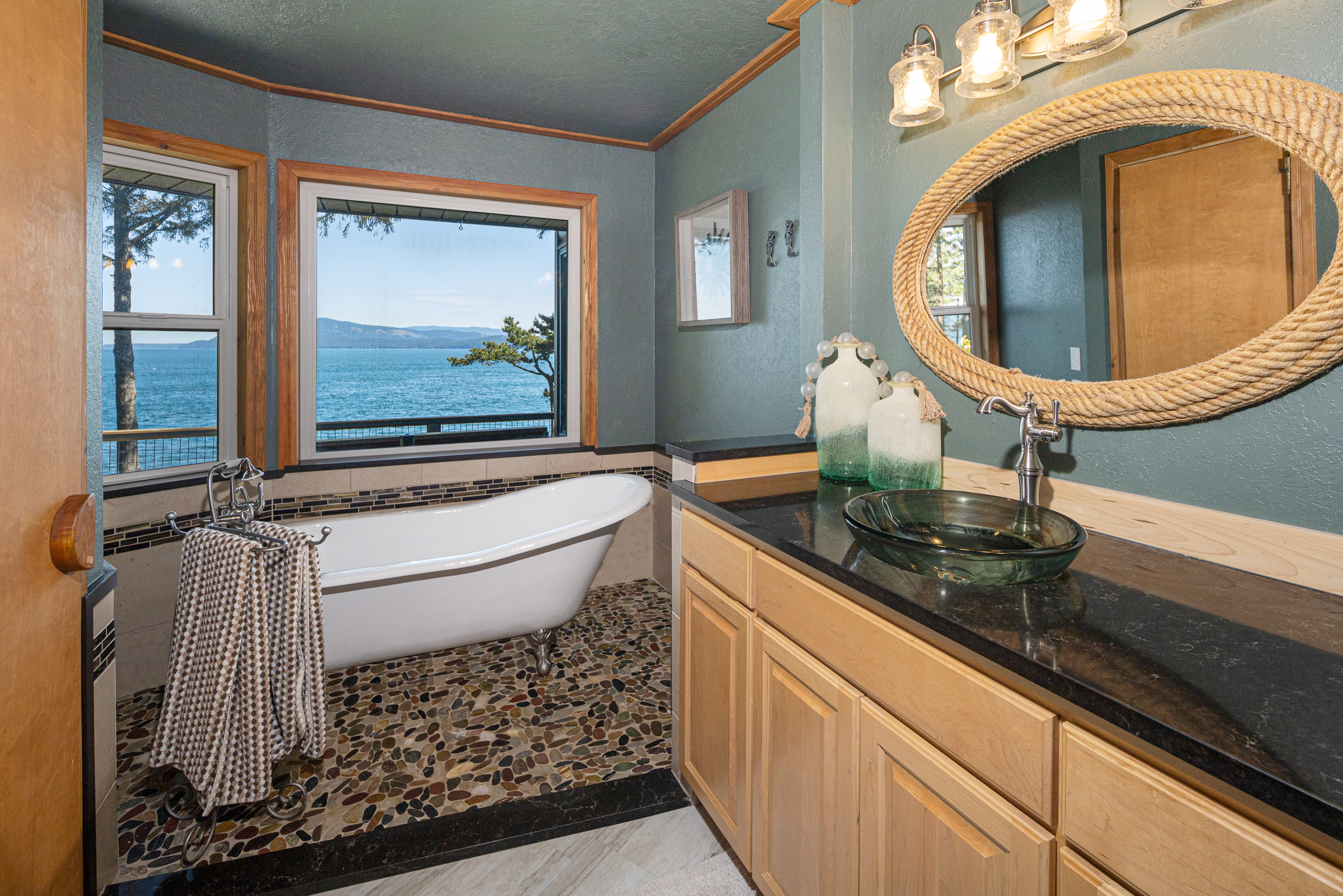  San Juan Island Seaside Getaway - 物件實景