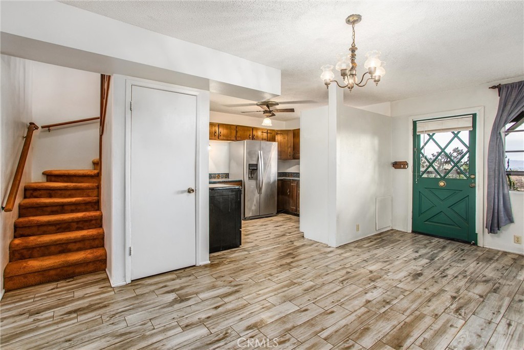 Lake Elsinore, California, 92530, United States, 3 Bedrooms Bedrooms, ,1 BathroomBathrooms,Residential,For Sale,1943552