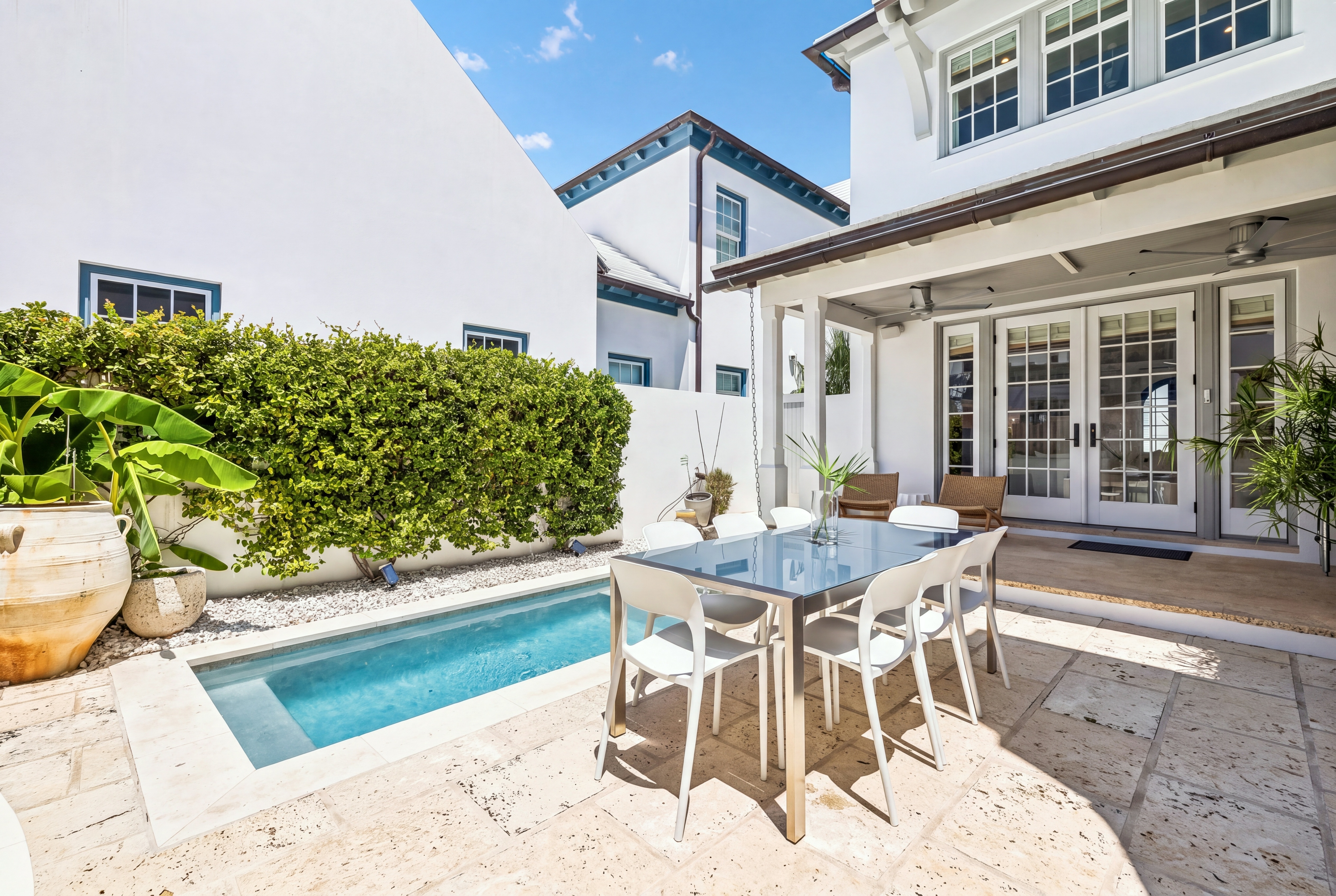  Sophisticated Home With Room For Pool Moments From The Gulf - 物件實景