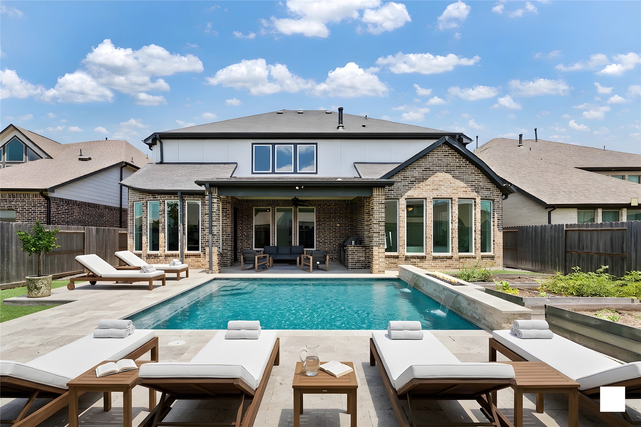  10414 Lyra Glen Lane - 物件實景
