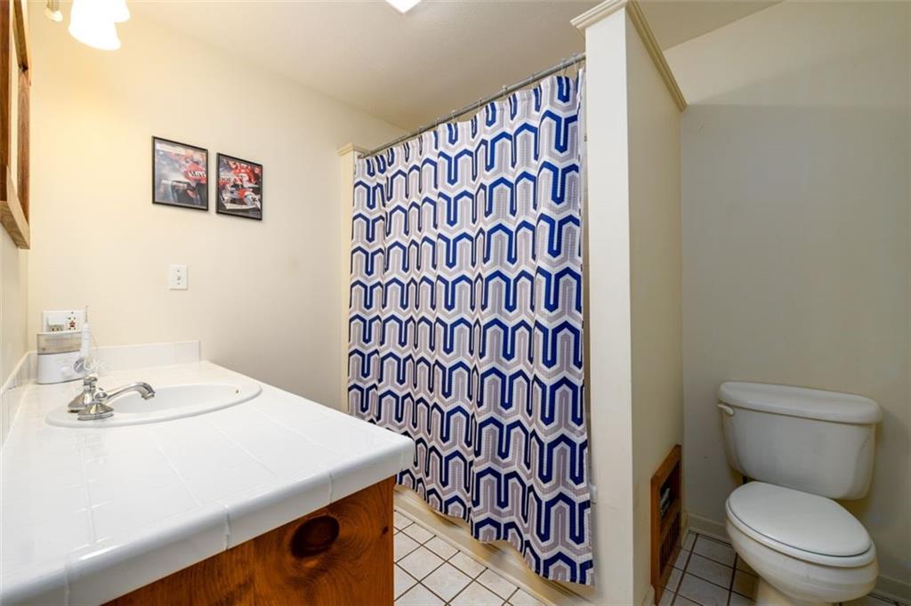 Covington, Georgia, 30014, United States, 5 Bedrooms Bedrooms, ,5 BathroomsBathrooms,Residential,For Sale,1895432