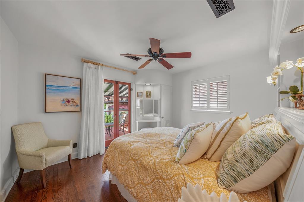 Sarasota, Florida, 34236, United States, 5 Bedrooms Bedrooms, ,7 BathroomsBathrooms,Residential,For Sale,1913430