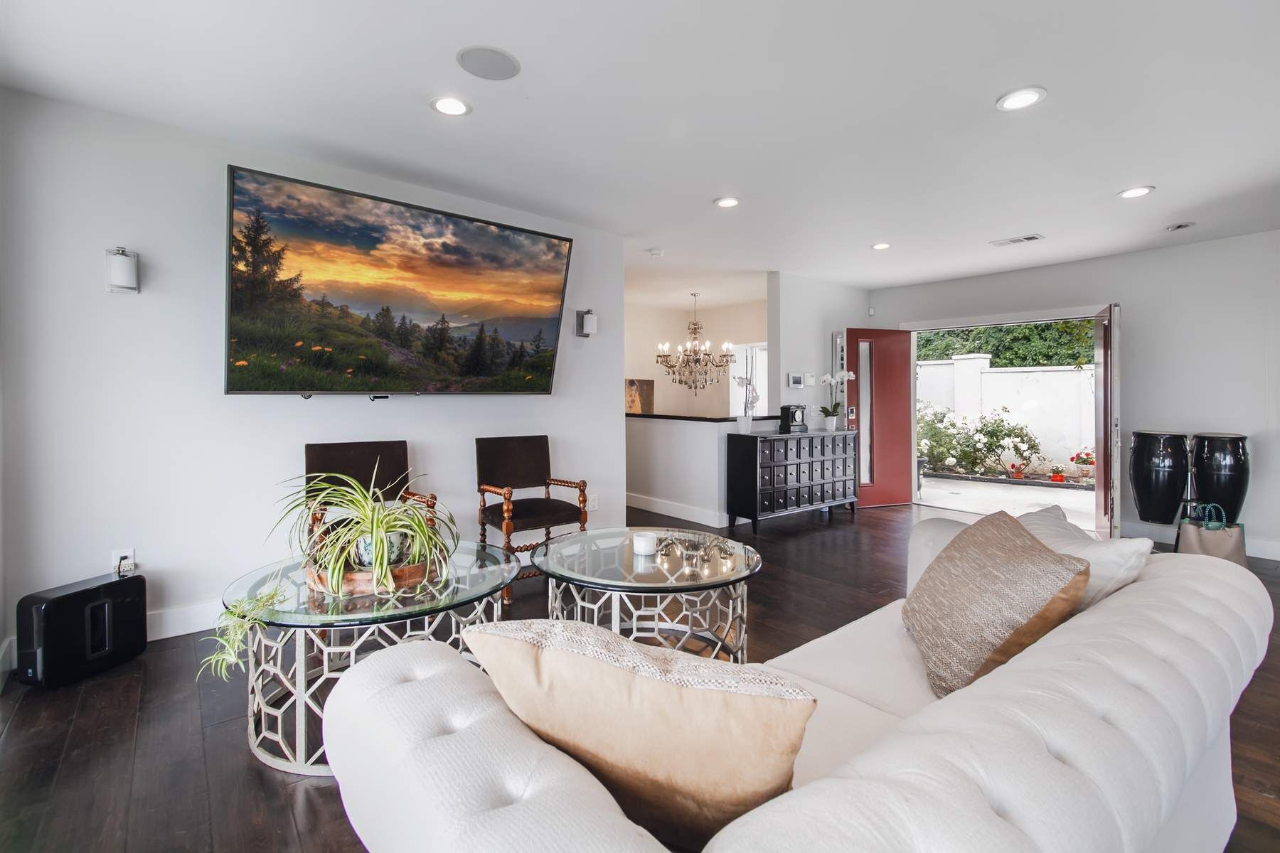  3200 Wrightwood Dr - 物件實景