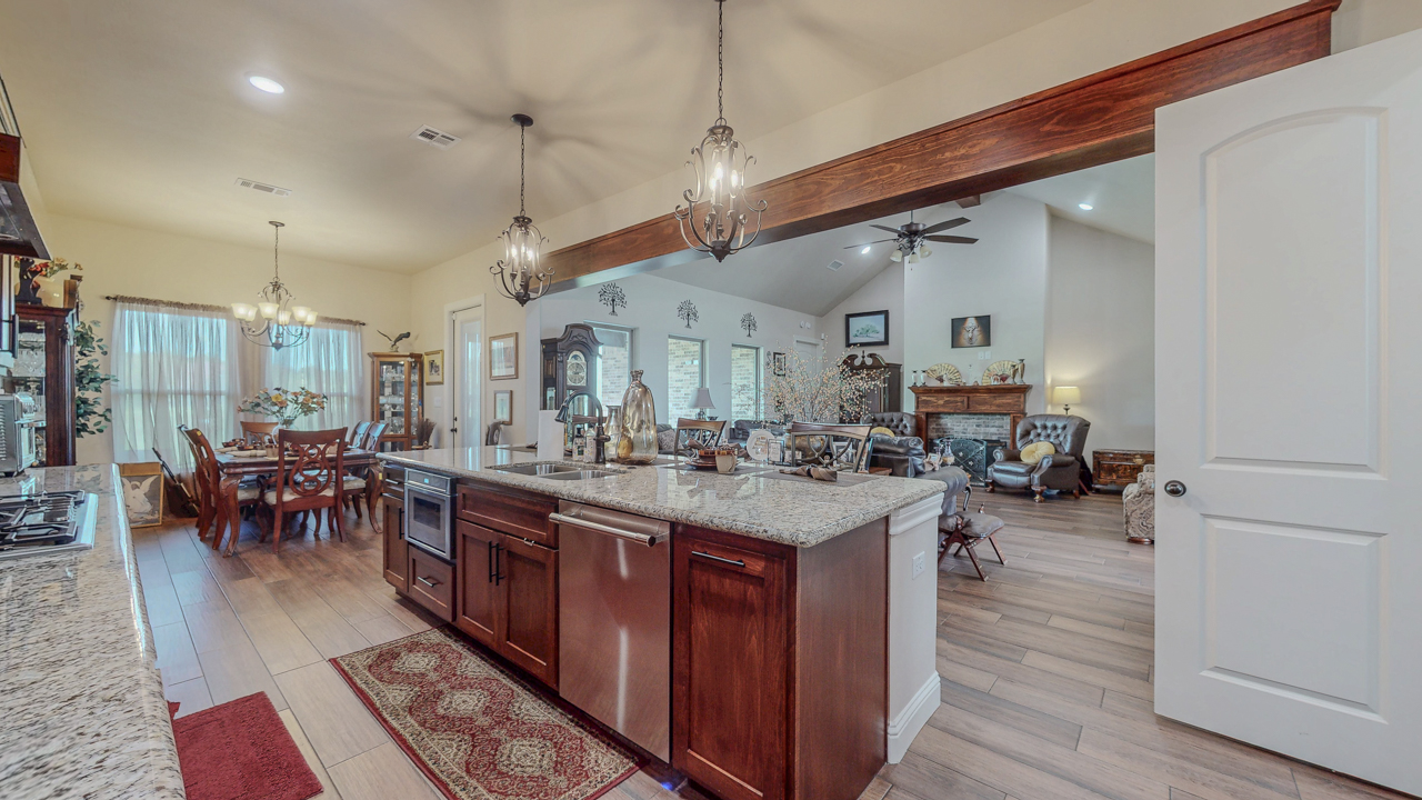 Beaumont, Texas, 77713, United States, 5 Bedrooms Bedrooms, ,4 BathroomsBathrooms,Residential,For Sale,1883085