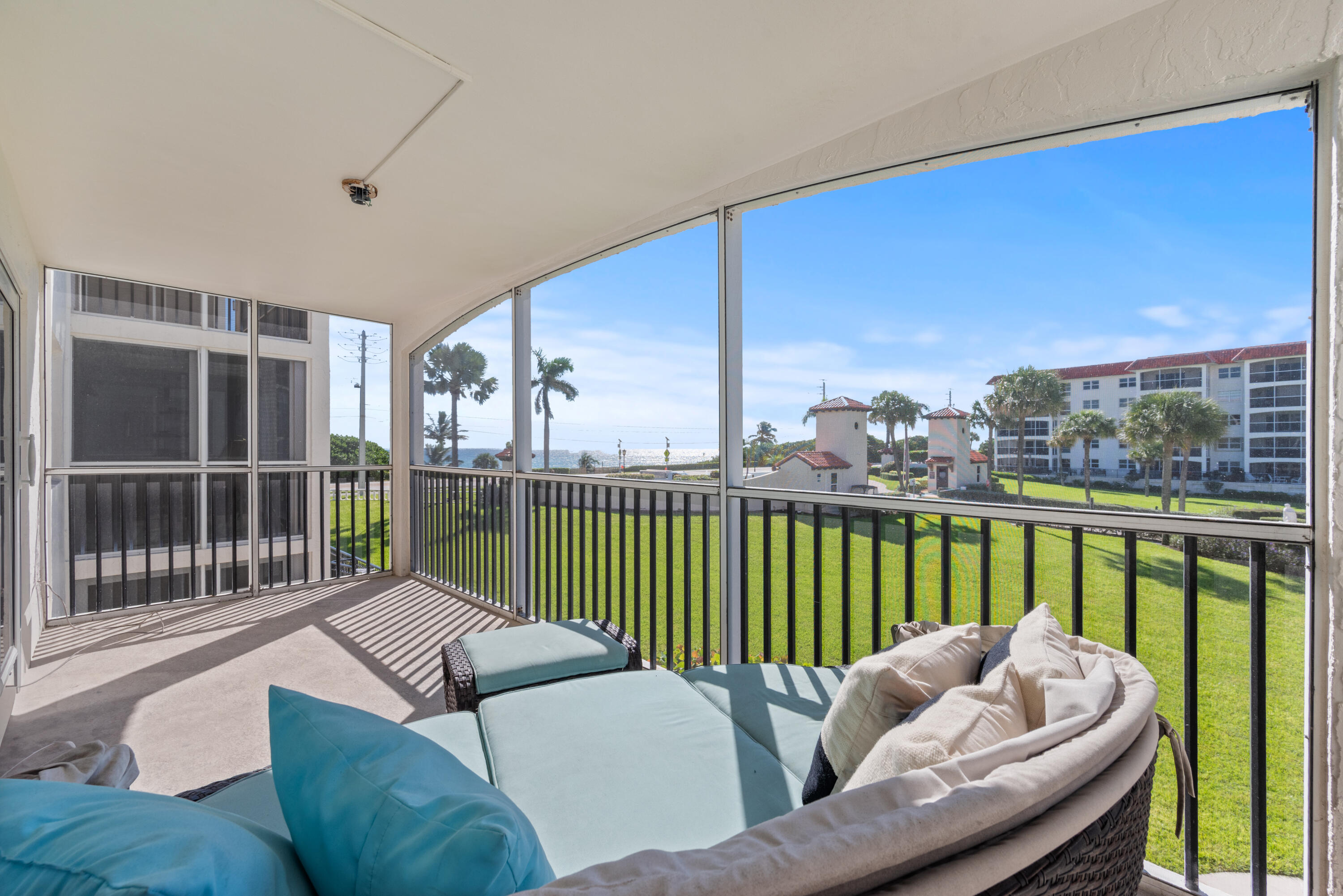 Boca Raton, Florida, 33431, United States, 2 Bedrooms Bedrooms, ,2 BathroomsBathrooms,Residential,For Sale,1957981