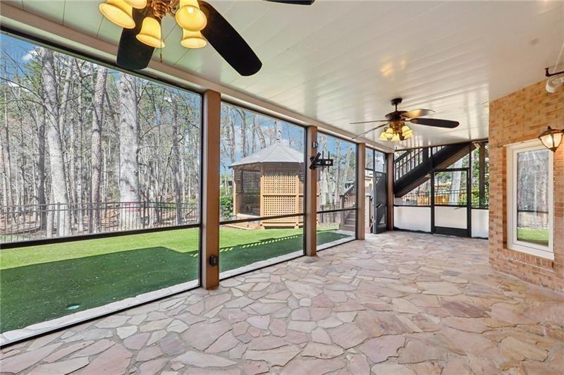 Buford, Georgia, 30518, United States, 6 Bedrooms Bedrooms, ,5 BathroomsBathrooms,Residential,For Sale,1976033