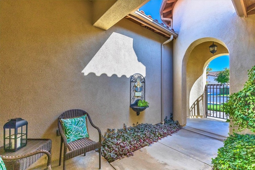 Corona, California, 92883, United States, 2 Bedrooms Bedrooms, ,2 BathroomsBathrooms,Residential,For Sale,2007752