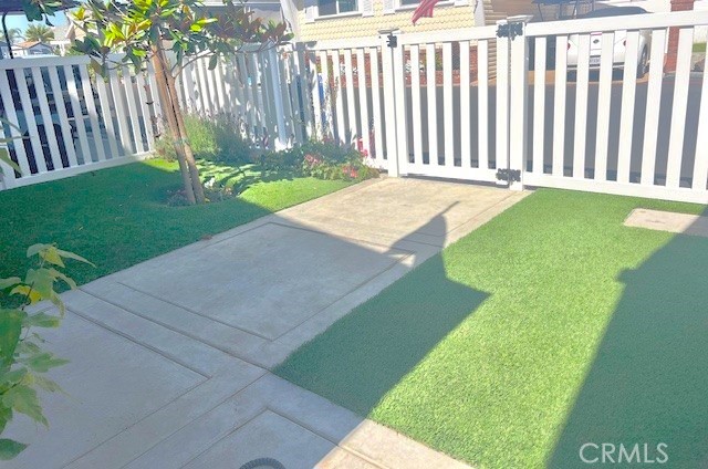 Newport Beach, California, 92660, United States, 3 Bedrooms Bedrooms, ,3 BathroomsBathrooms,Residential,For Sale,1892275