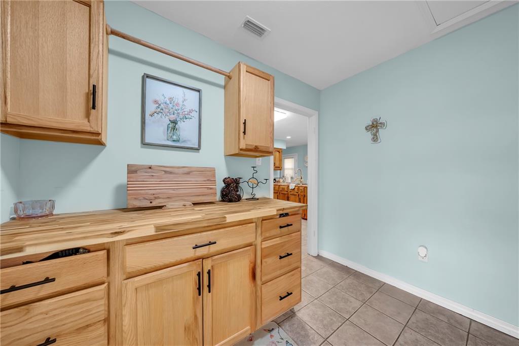 Grand Bay, Alabama, 36541, United States, 5 Bedrooms Bedrooms, ,3 BathroomsBathrooms,Residential,For Sale,2000990