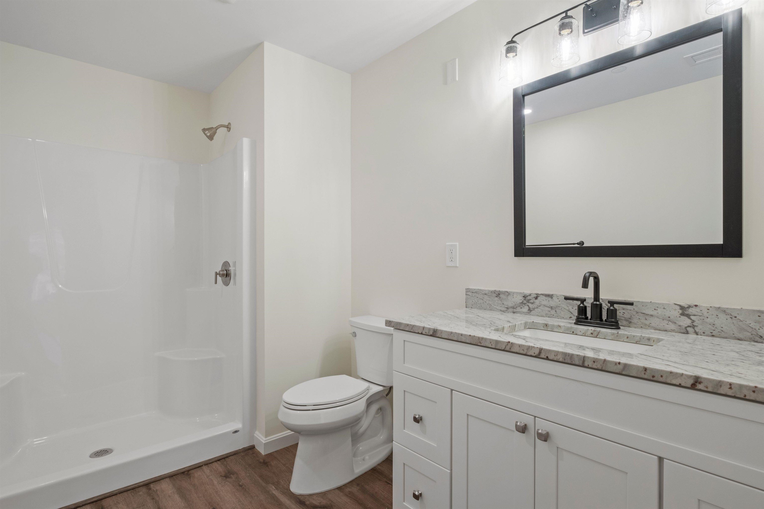 Lincoln, New Hampshire, 03251, United States, 3 Bedrooms Bedrooms, ,2 BathroomsBathrooms,Residential,For Sale,1937104