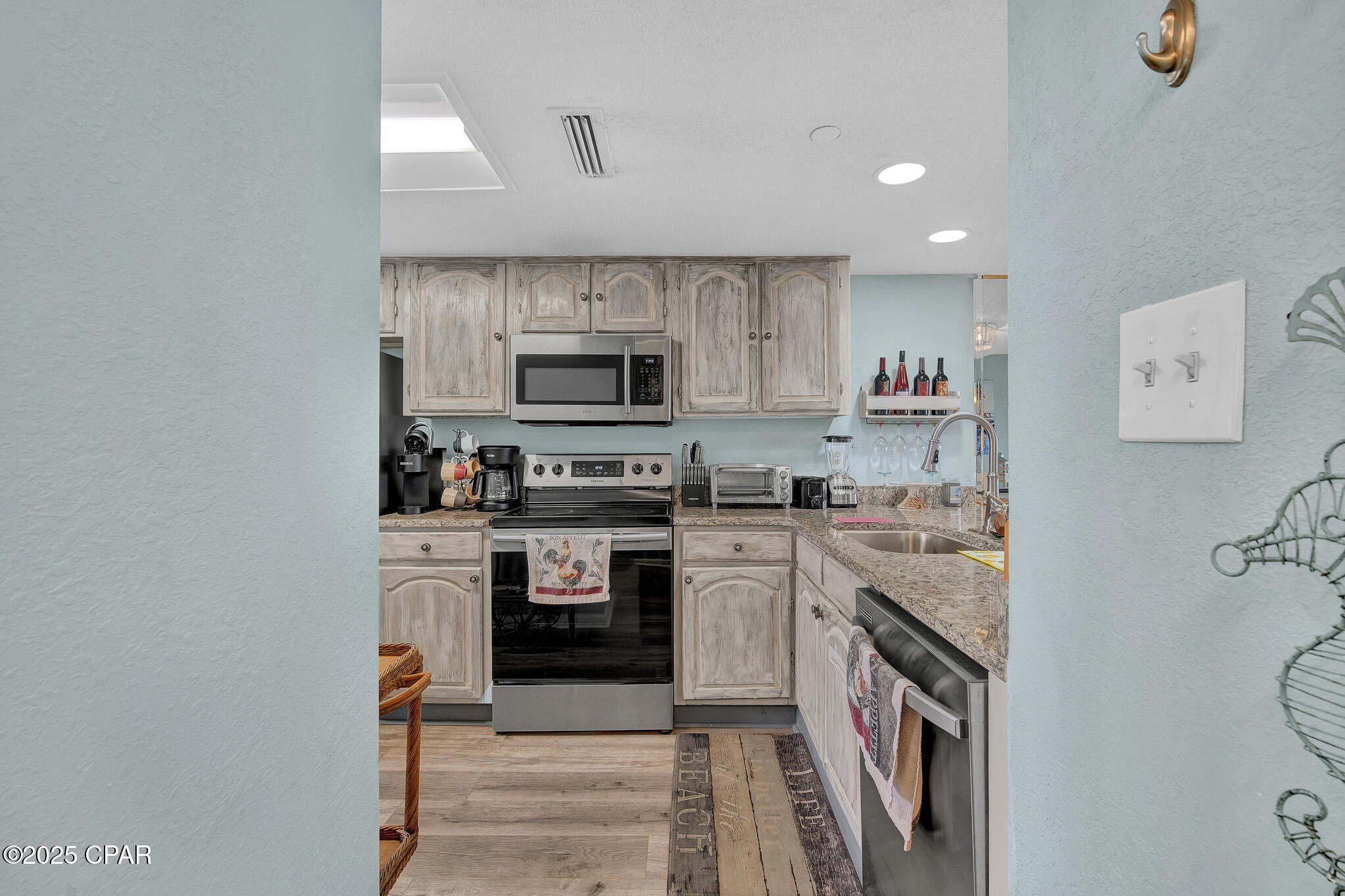 Panama City, Florida, 32408, United States, 3 Bedrooms Bedrooms, ,3 BathroomsBathrooms,Residential,For Sale,2005217