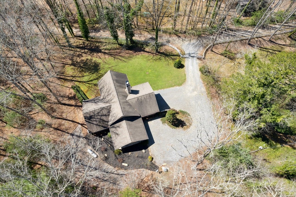 Blairsville, Georgia, 30512, United States, 4 Bedrooms Bedrooms, ,3 BathroomsBathrooms,Residential,For Sale,1913055