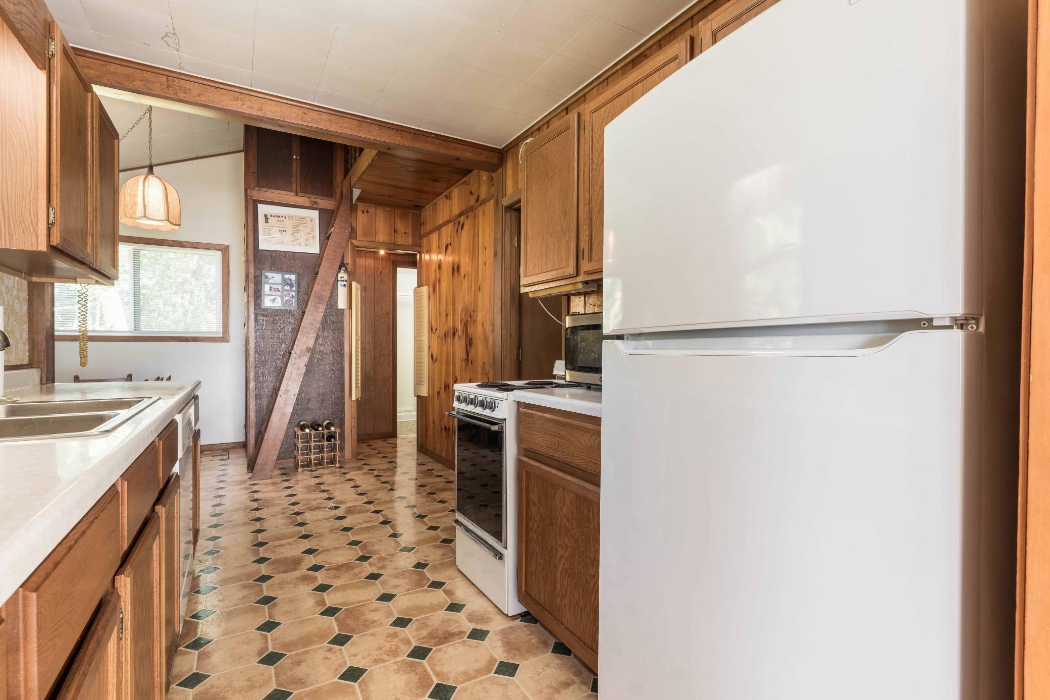 Amor Twp, Minnesota, 56515, United States, 2 Bedrooms Bedrooms, ,3 BathroomsBathrooms,Residential,For Sale,1901022
