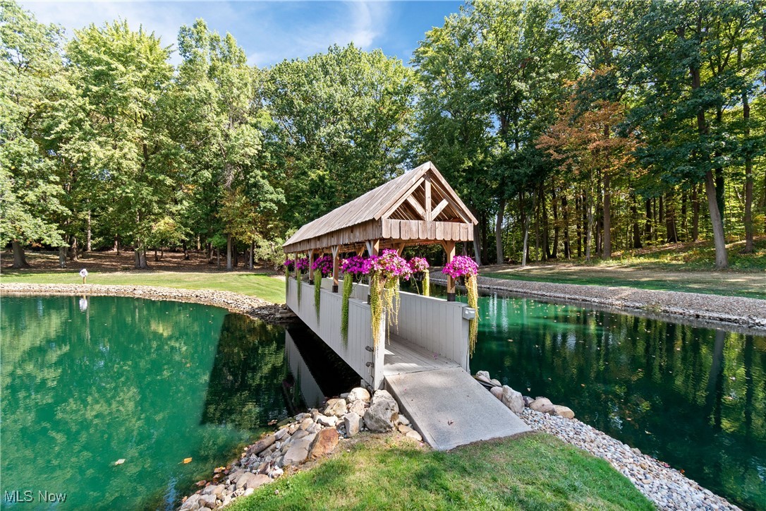 Uniontown, Ohio, 44685, United States, 5 Bedrooms Bedrooms, ,4 BathroomsBathrooms,Residential,For Sale,1947066