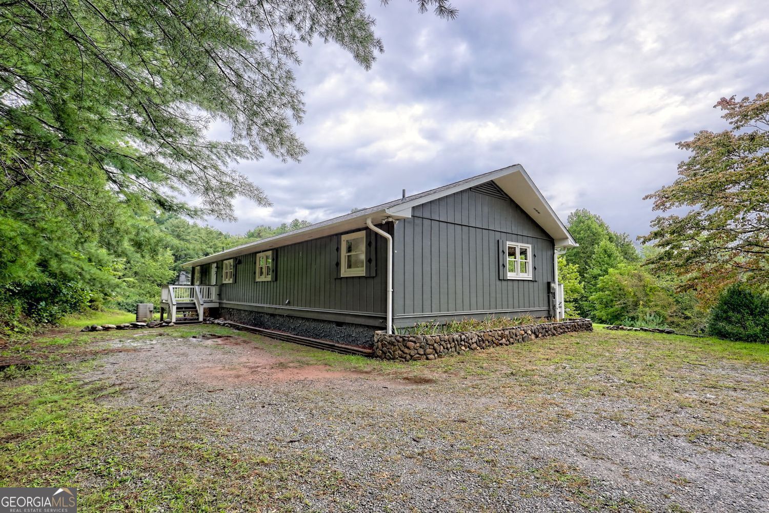 Dillard, Georgia, 30537, United States, 3 Bedrooms Bedrooms, ,2 BathroomsBathrooms,Residential,For Sale,1913990
