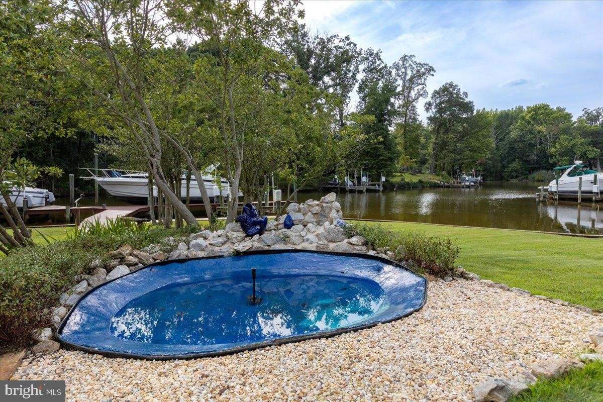 PASADENA, Maryland, 21122, United States, 4 Bedrooms Bedrooms, ,4 BathroomsBathrooms,Residential,For Sale,1979207