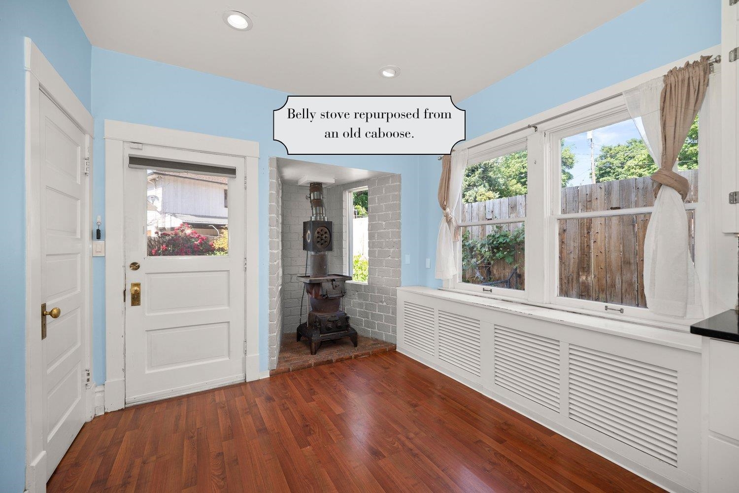 Spokane, Washington, 99204, United States, 4 Bedrooms Bedrooms, ,3 BathroomsBathrooms,Residential,For Sale,2001174