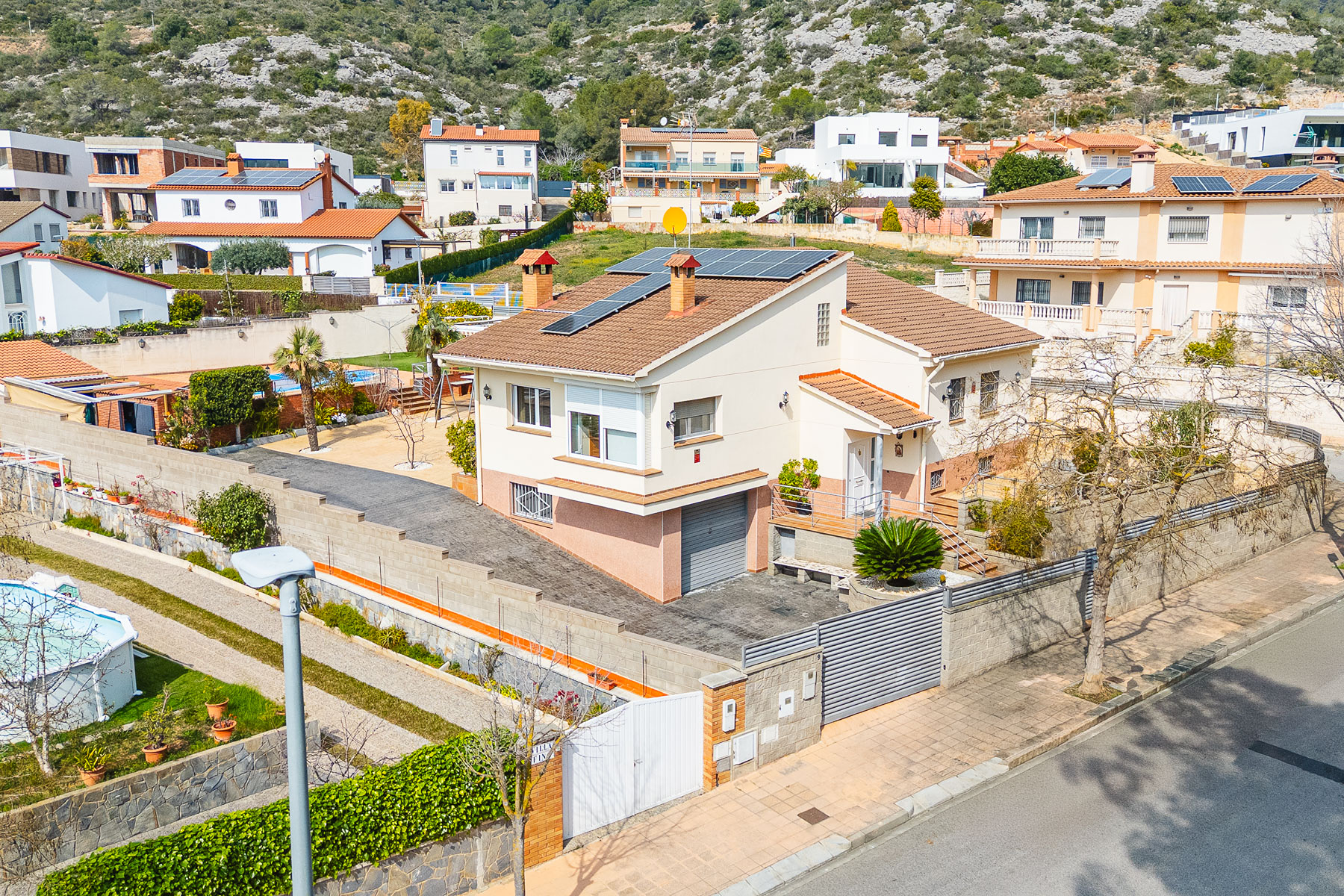  Opportunity in Mas Alba: character, space, and proximity to Sitges - 物件實景