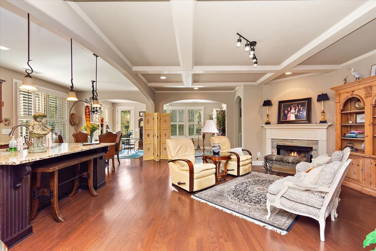 Goodlettsville, Tennessee, 37072, United States, 3 Bedrooms Bedrooms, ,3 BathroomsBathrooms,Residential,For Sale,1946973