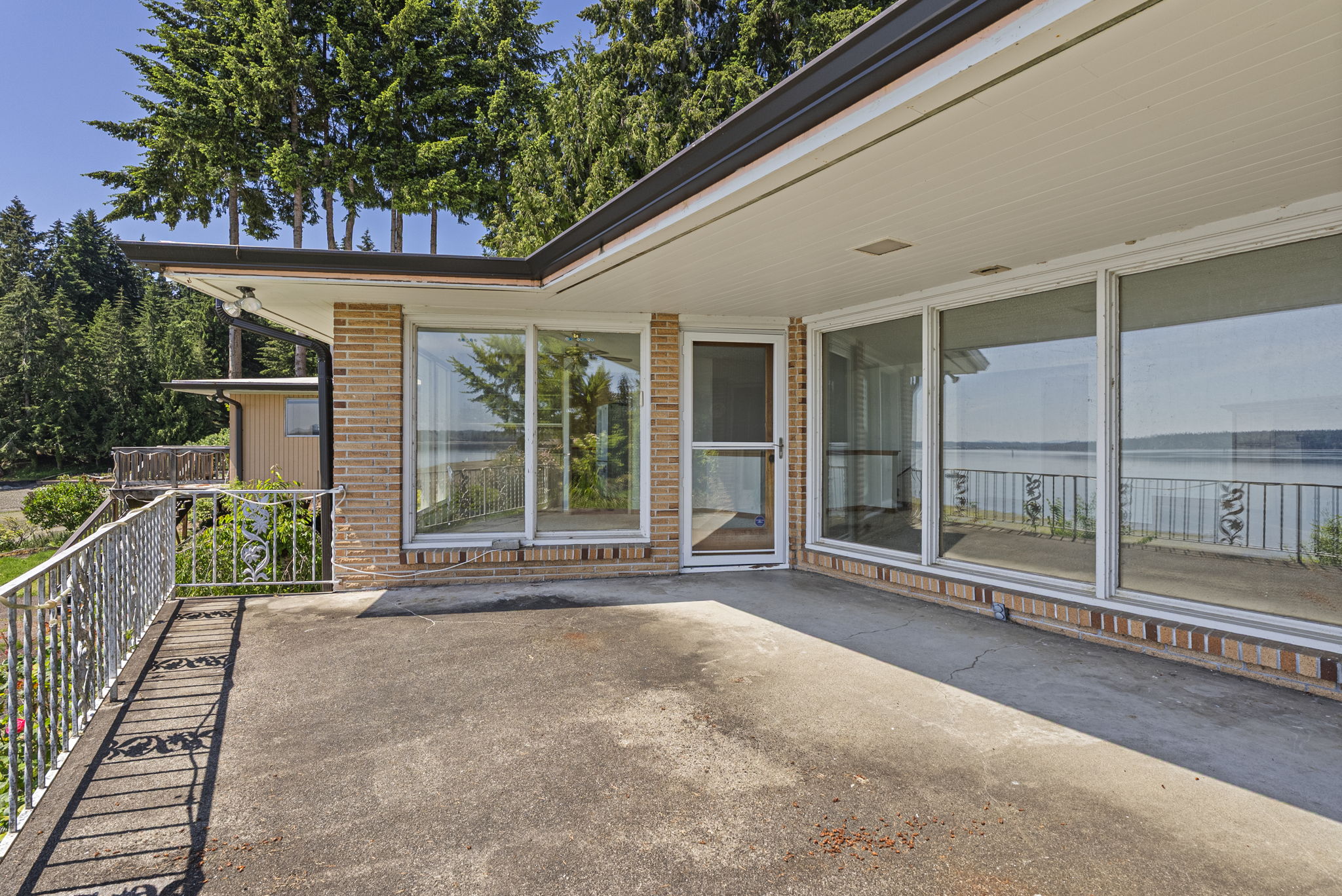  2417 Beach View Lane NW Olympia, WA 98502 - 物件實景