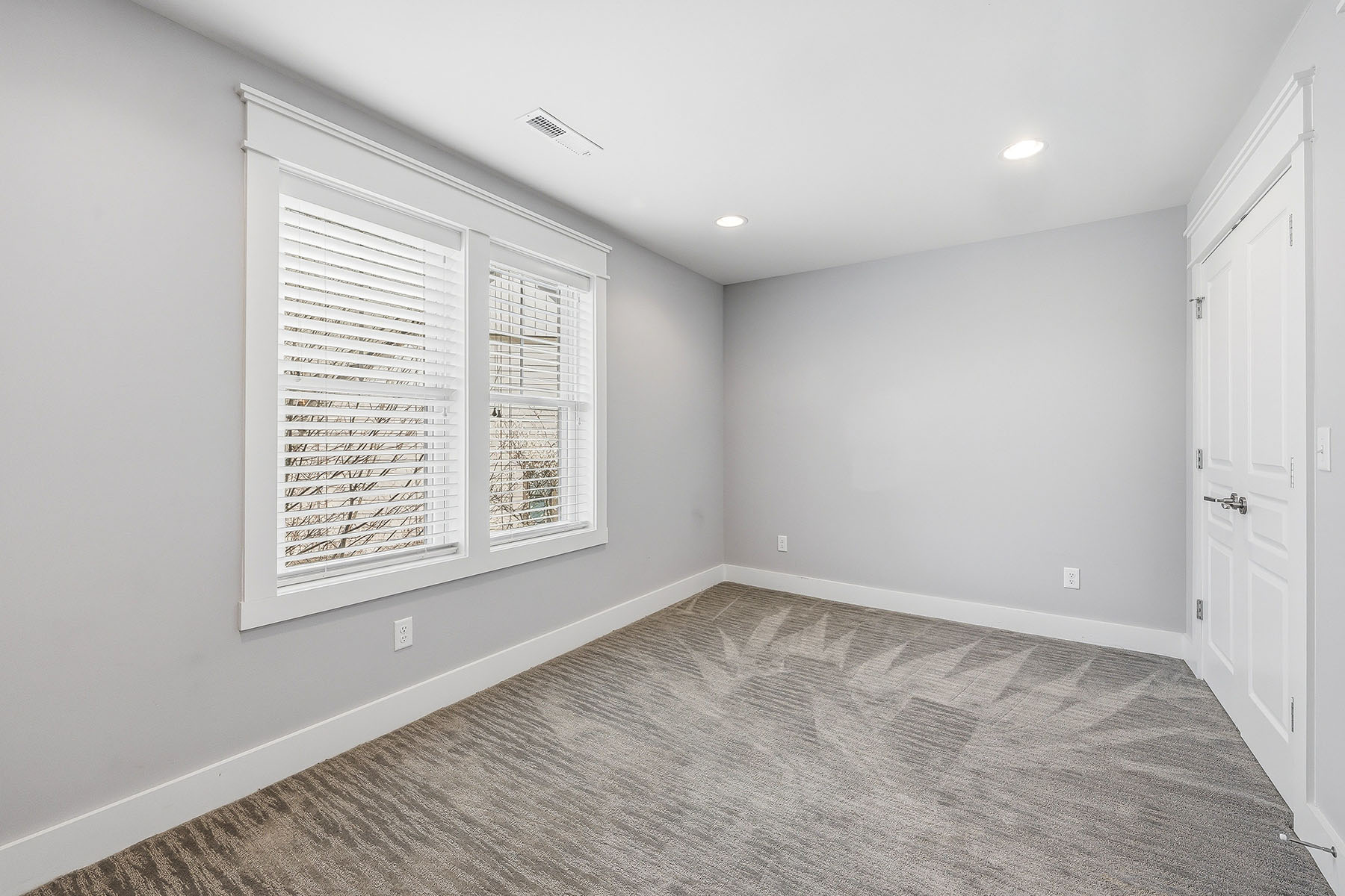  FAIRVIEW - 物件實景