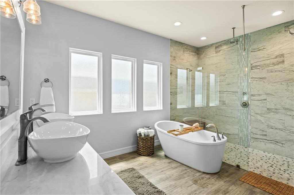 Corpus Christi, Texas, 78418, United States, 5 Bedrooms Bedrooms, ,3 BathroomsBathrooms,Residential,For Sale,1847256