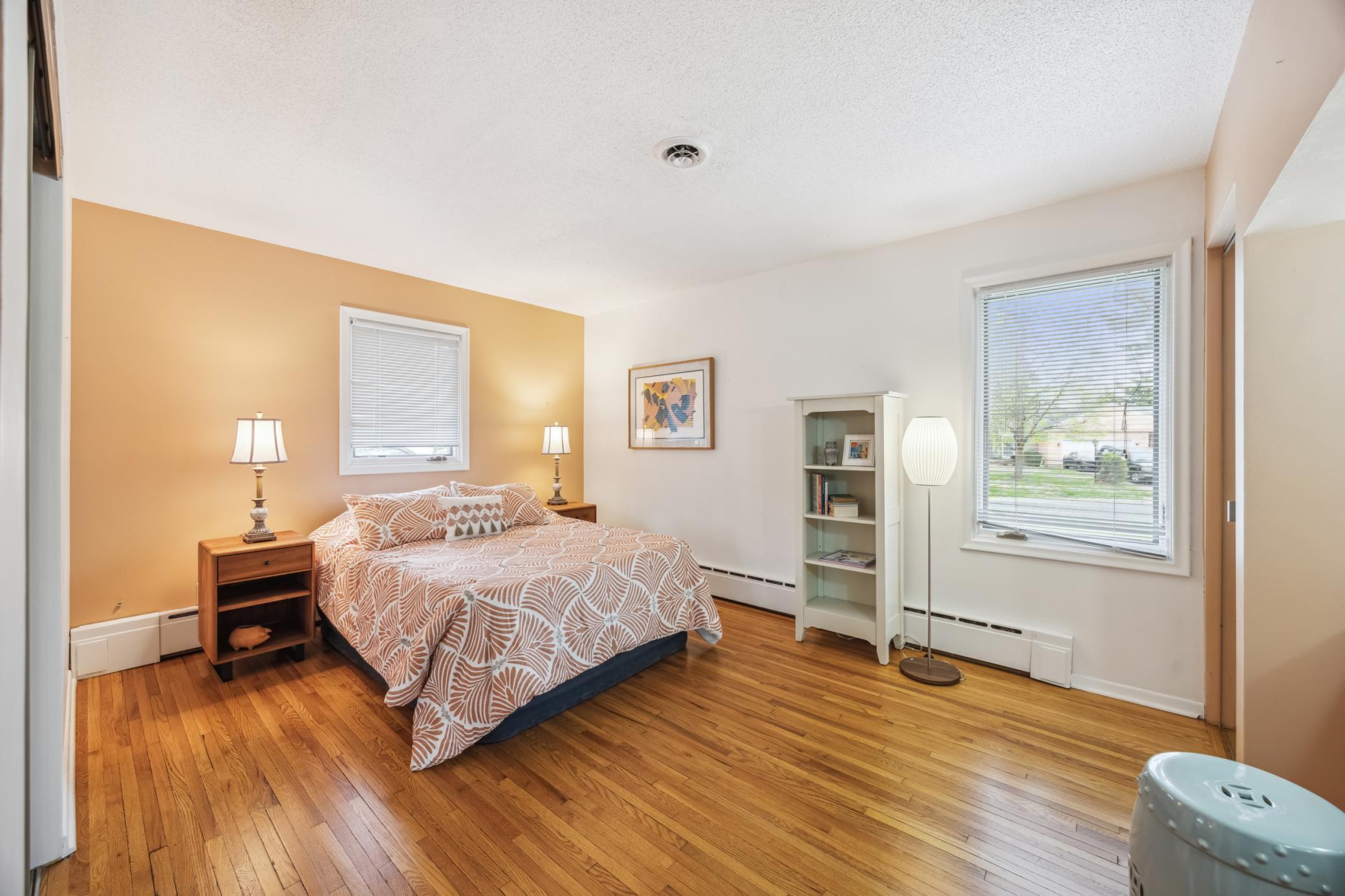 Brooklyn Center, Minnesota, 55429, United States, 5 Bedrooms Bedrooms, ,2 BathroomsBathrooms,Residential,For Sale,1906569