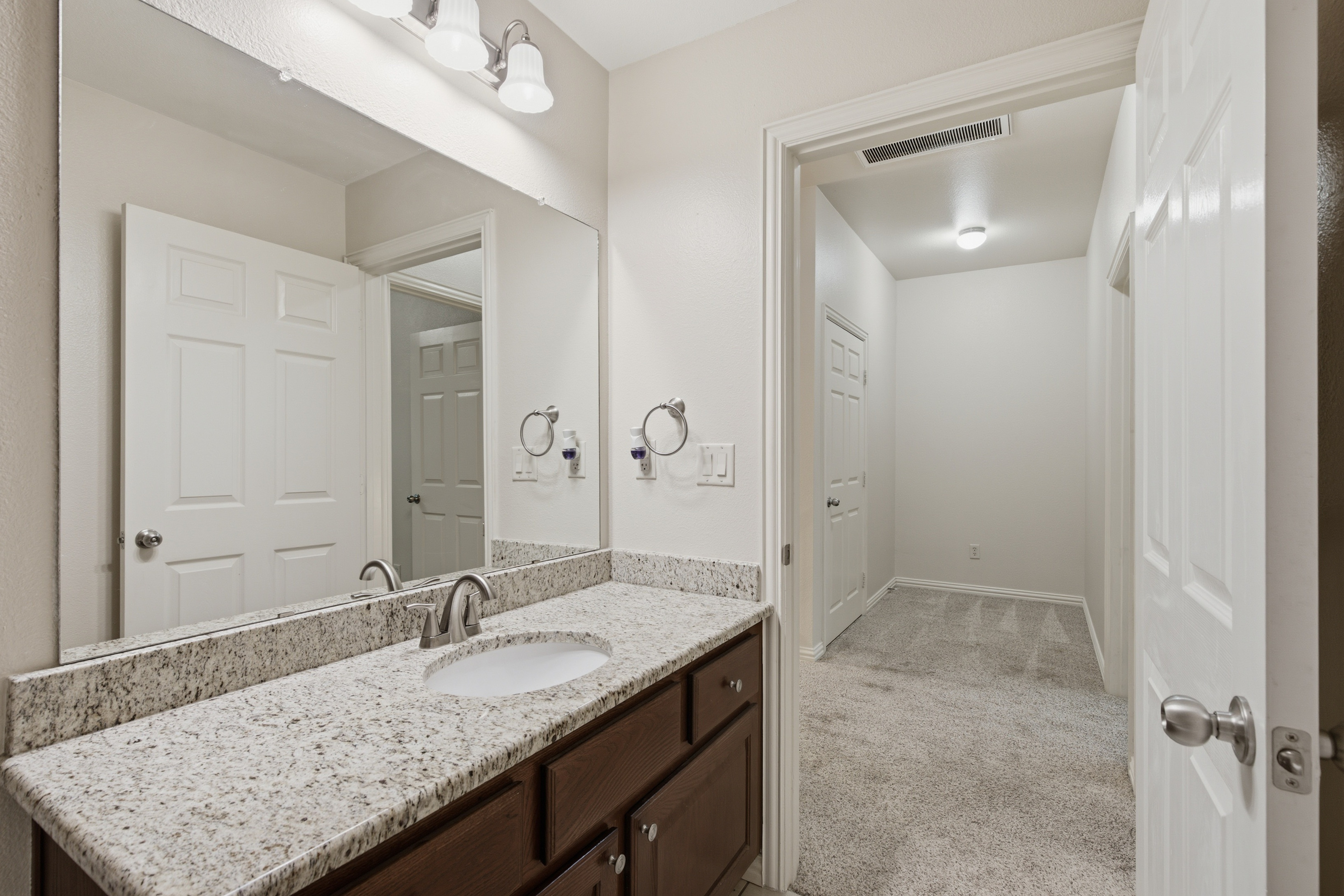  287 Emma Call Court, Decatur, TX, 76234 - 物件實景